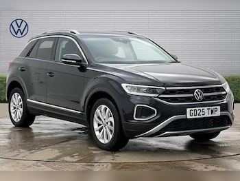 Used Volkswagen T-Roc 2025 for sale - 79073996: Photo