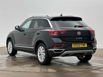 Used Volkswagen T-Roc 2025 for sale - 79073996: Photo
