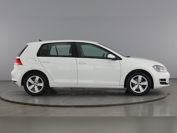 Used Volkswagen Golf 2016 for sale - 75361409: Photo