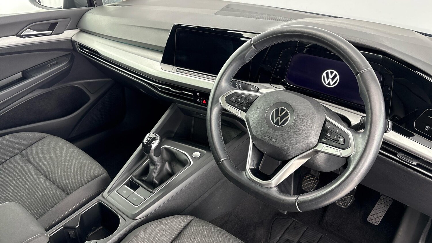 Used Volkswagen Golf 2021 for sale - 77602469: Photo 6