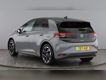 Used Volkswagen ID.3 2022 for sale - 77602300: Photo