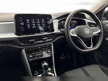 Used Volkswagen T-Roc 2025 for sale - 78873667: Photo