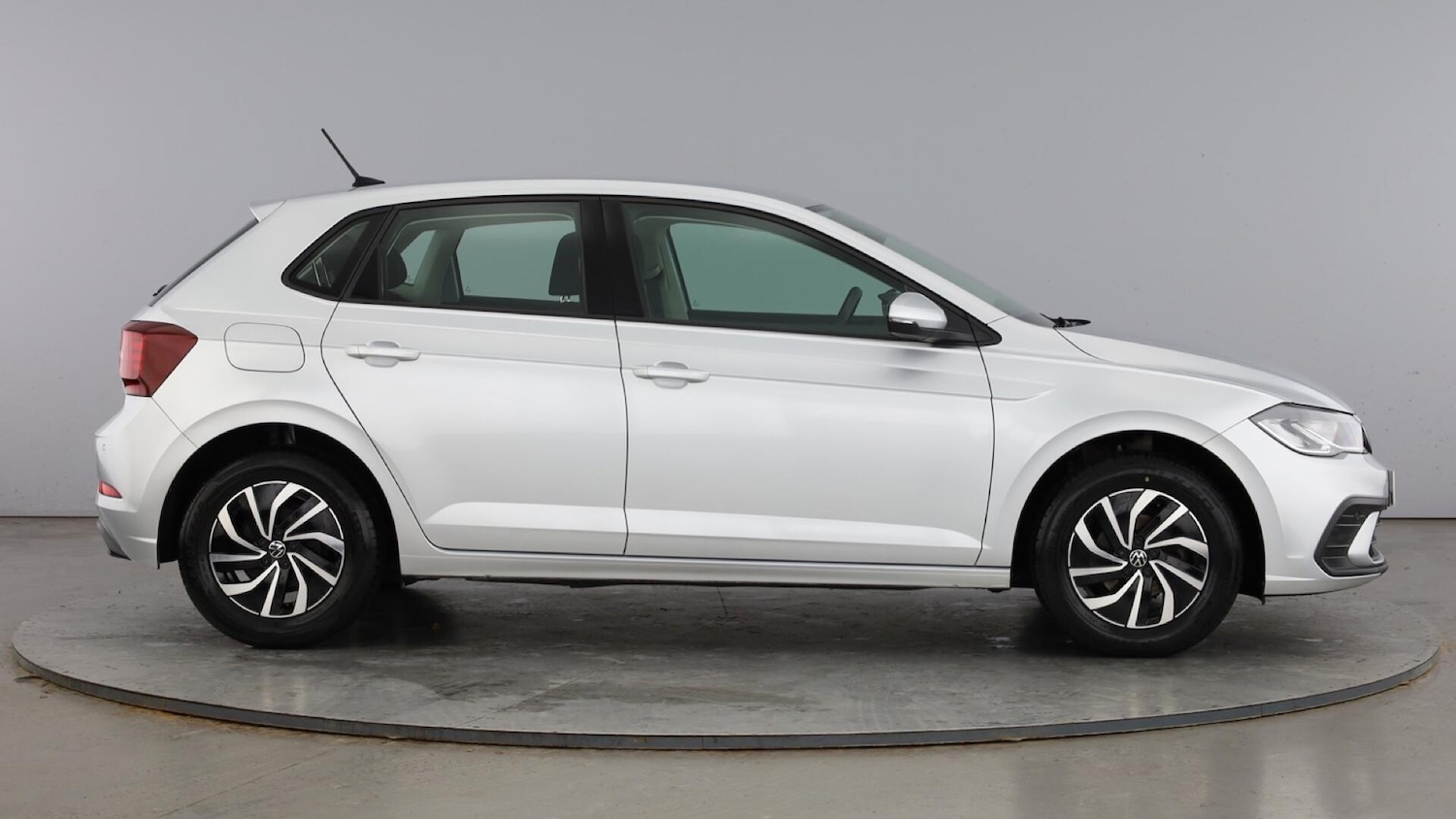 Used Volkswagen Polo 2023 for sale - 77602317: Photo 4