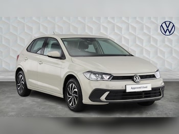 Used Volkswagen Polo 2023 for sale - 76405232: Photo