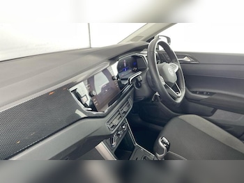 Used Volkswagen Polo 2023 for sale - 76405232: Photo