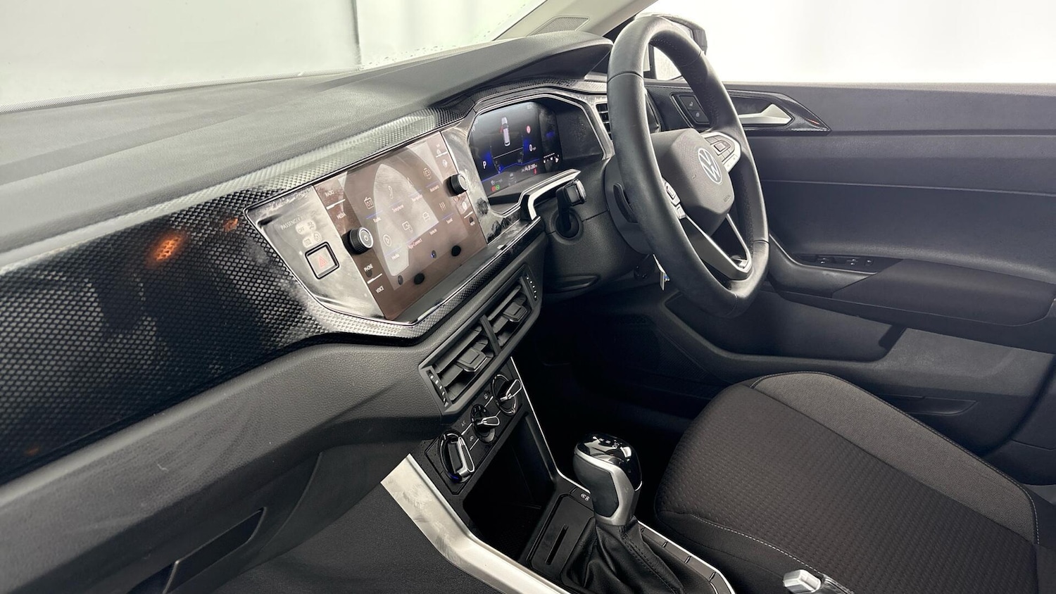 Used Volkswagen Polo 2025 for sale - 77506483: Photo 2