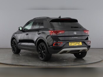 Used Volkswagen T-Roc 2023 for sale - 77363512: Photo