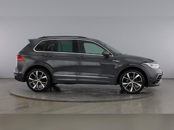Used Volkswagen Tiguan 2023 for sale - 77064017: Photo