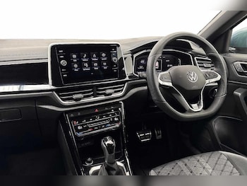 Used Volkswagen T-Roc 2025 for sale - 78545977: Photo