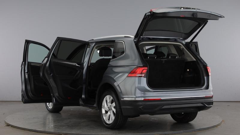 Used Volkswagen Tiguan Allspace 2021 for sale - 76631253: Photo 11