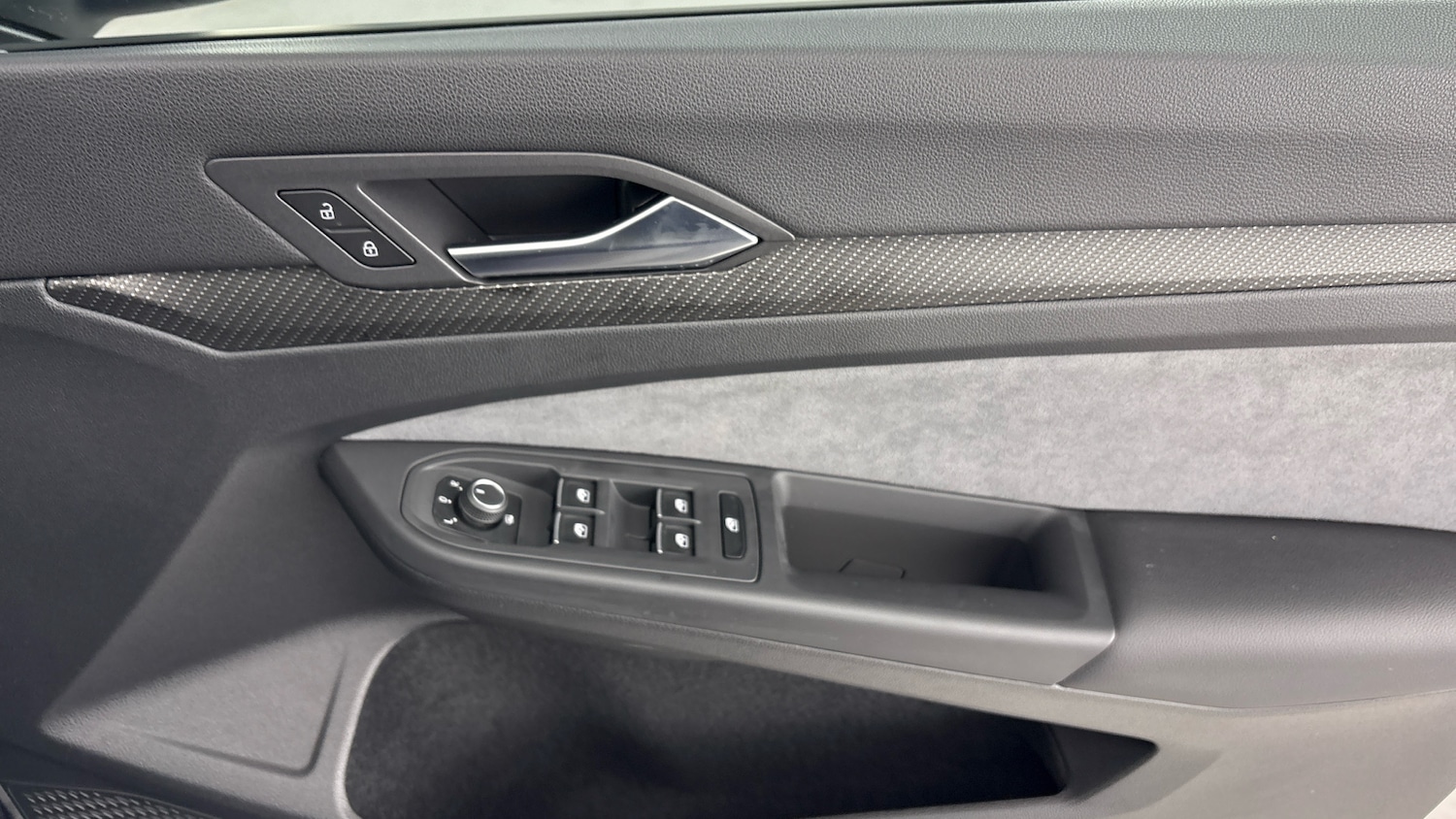 Used Volkswagen Golf 2024 for sale - 77896381: Photo 21