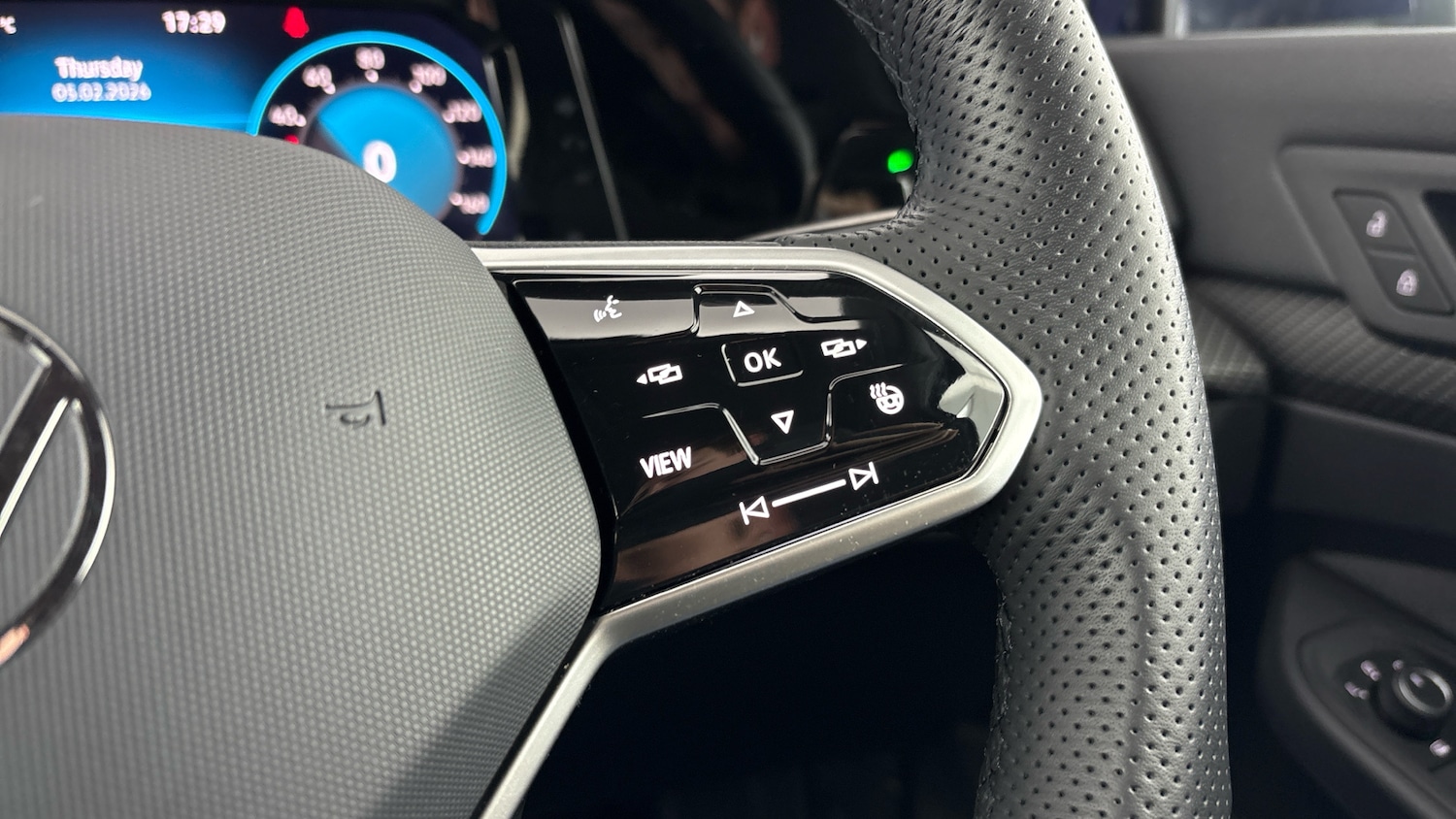 Used Volkswagen Golf 2024 for sale - 77896381: Photo 24