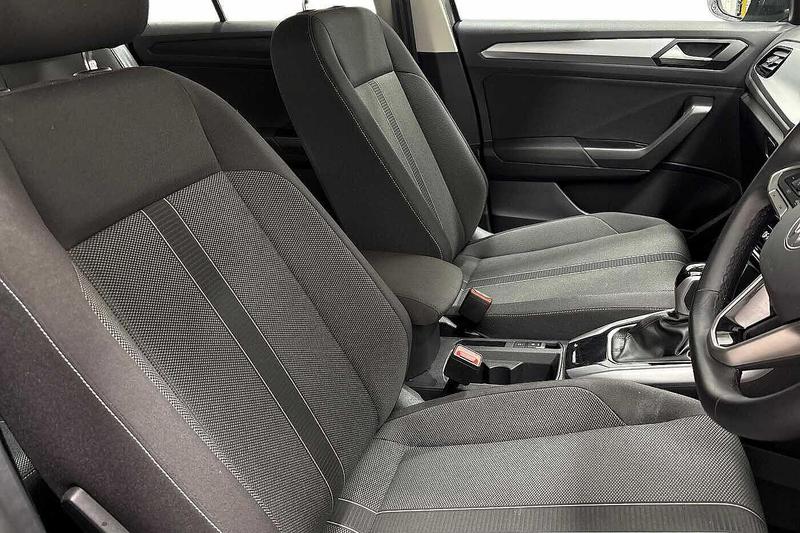 Used Volkswagen T-Roc 2024 for sale - 77186934: Photo 10