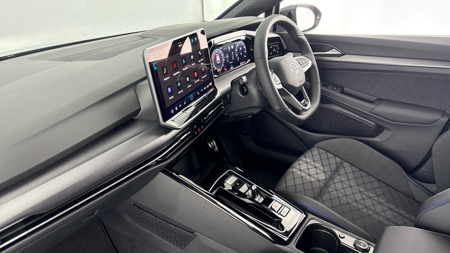 Used Volkswagen Golf 2026 for sale - 78202217: Photo 2