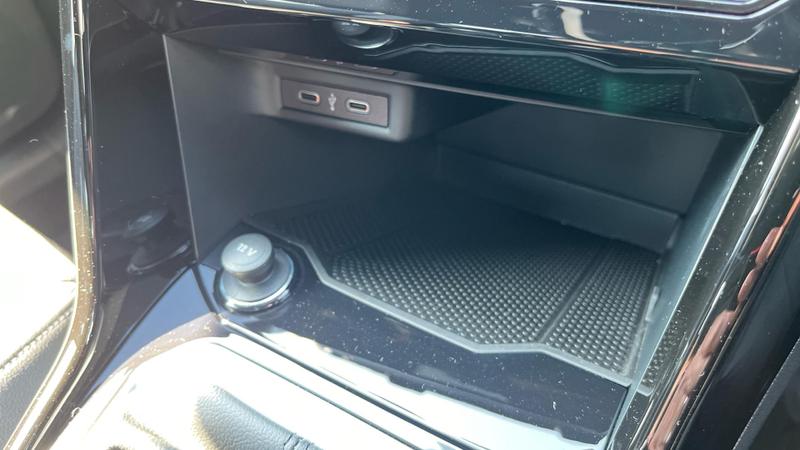 Used Volkswagen T-Roc 2023 for sale - 76196609: Photo 18