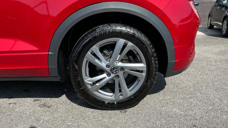 Used Volkswagen T-Roc 2023 for sale - 76196609: Photo 31