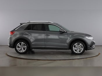 Used Volkswagen T-Roc 2025 for sale - 76146636: Photo