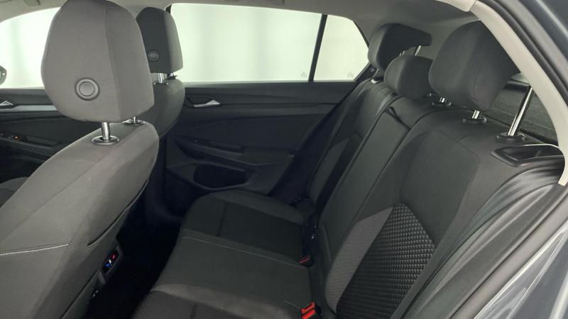 Used Volkswagen Golf 2022 for sale - 77006133: Photo 34