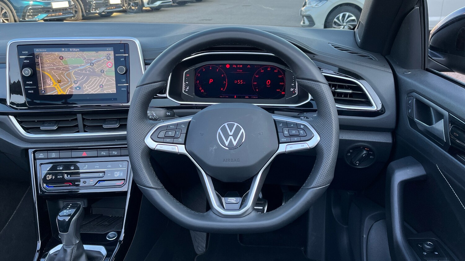 Used Volkswagen T-Roc 2025 for sale - 77602419: Photo 12