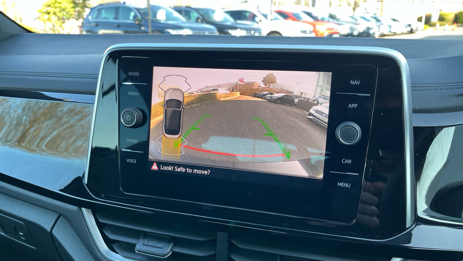 Used Volkswagen T-Roc 2025 for sale - 77602419: Photo 22