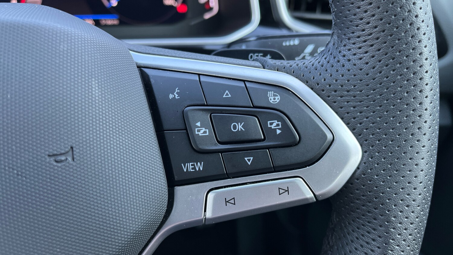 Used Volkswagen T-Roc 2025 for sale - 77602419: Photo 25