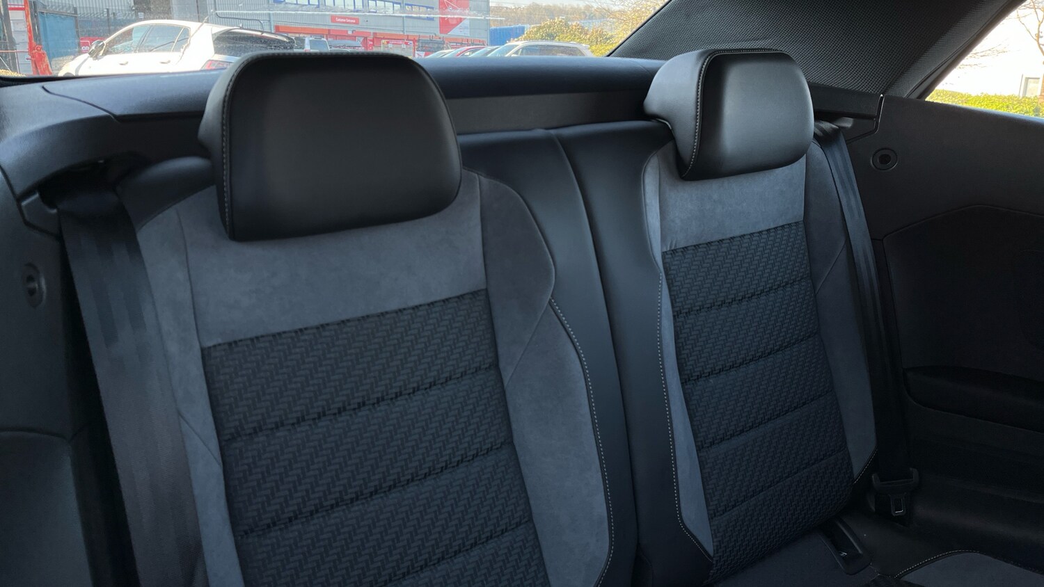 Used Volkswagen T-Roc 2025 for sale - 77602419: Photo 43