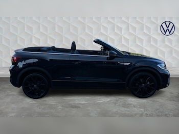 Used Volkswagen T-Roc 2025 for sale - 77602419: Photo