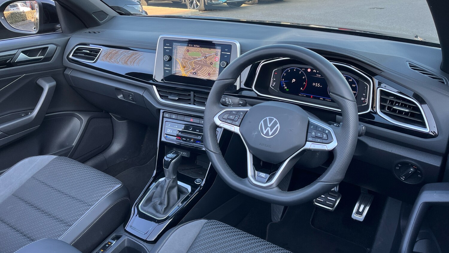 Used Volkswagen T-Roc 2025 for sale - 77602419: Photo 6