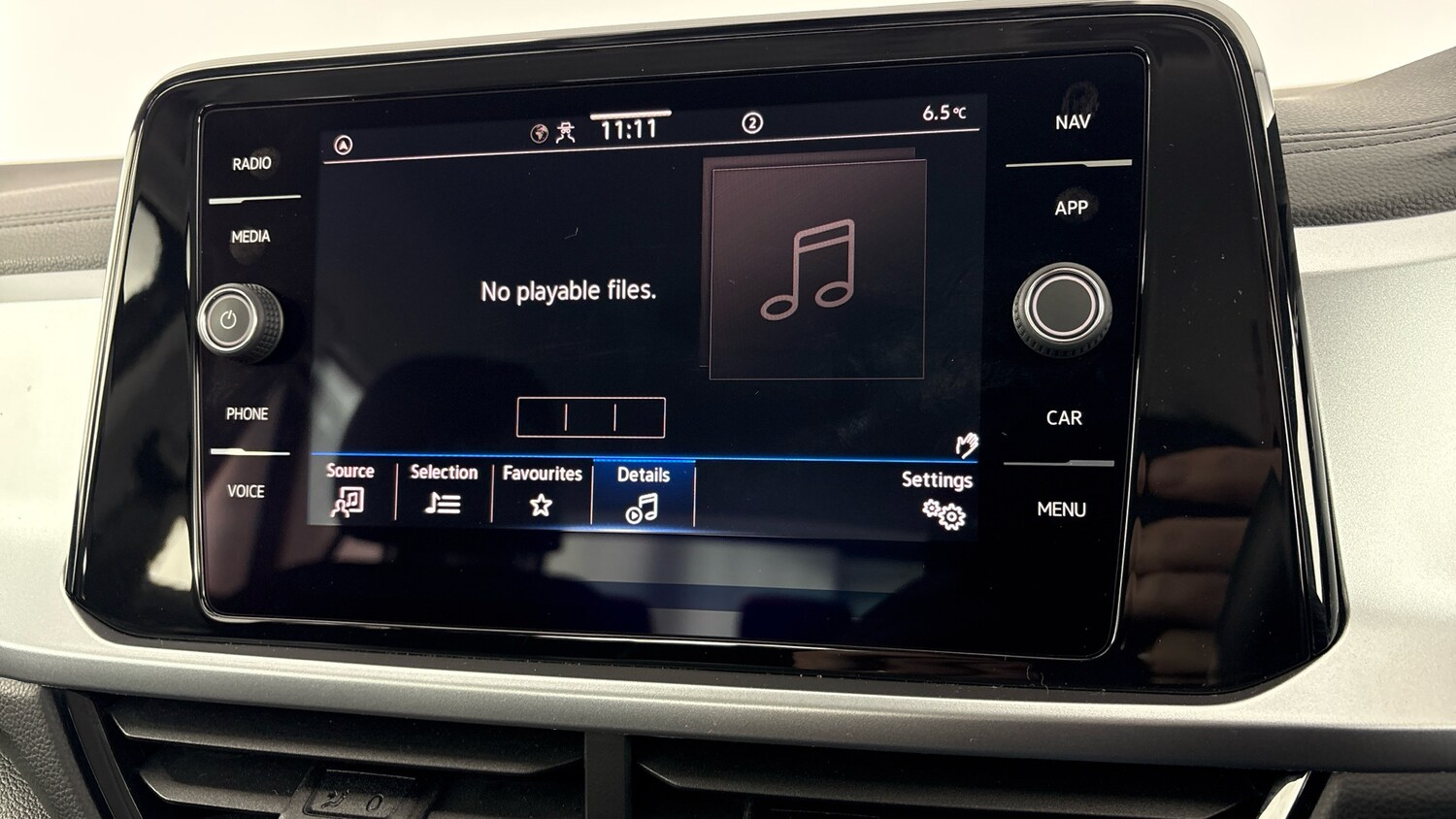 Used Volkswagen T-Roc 2024 for sale - 77602480: Photo 24