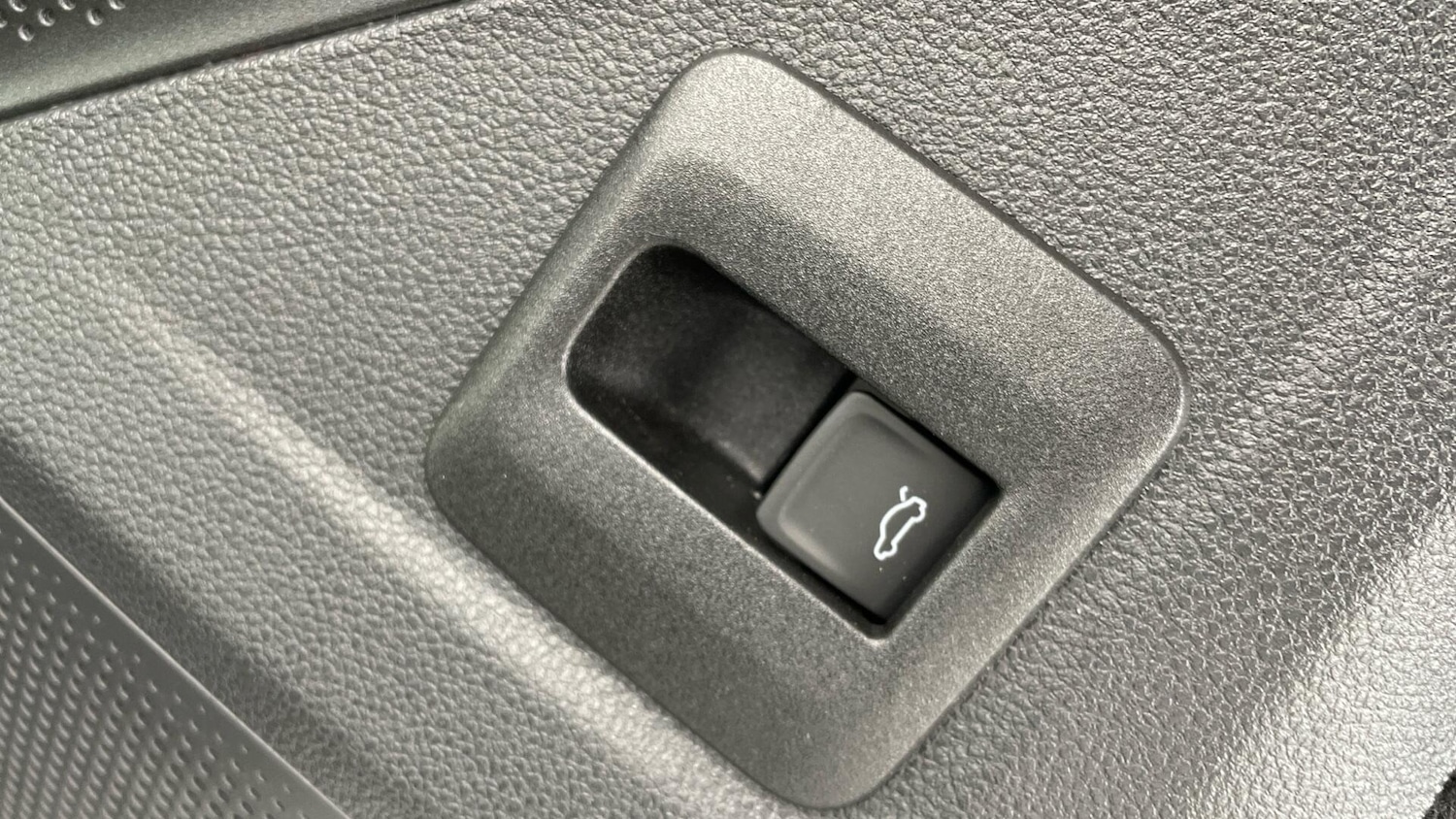 Used Volkswagen Tiguan 2025 for sale - 77718163: Photo 23