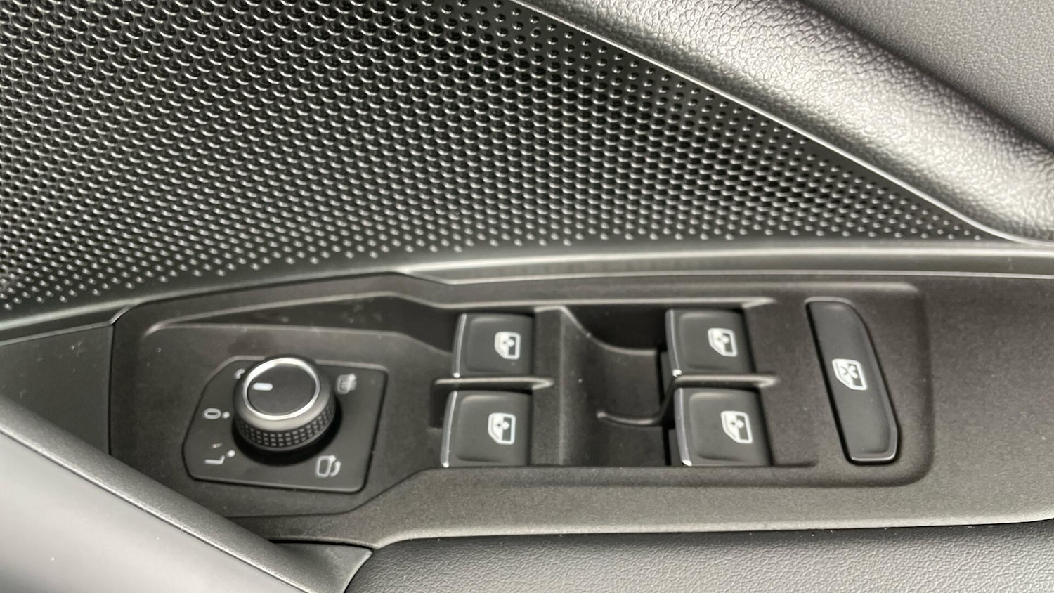 Used Volkswagen Tiguan 2025 for sale - 77718163: Photo 24