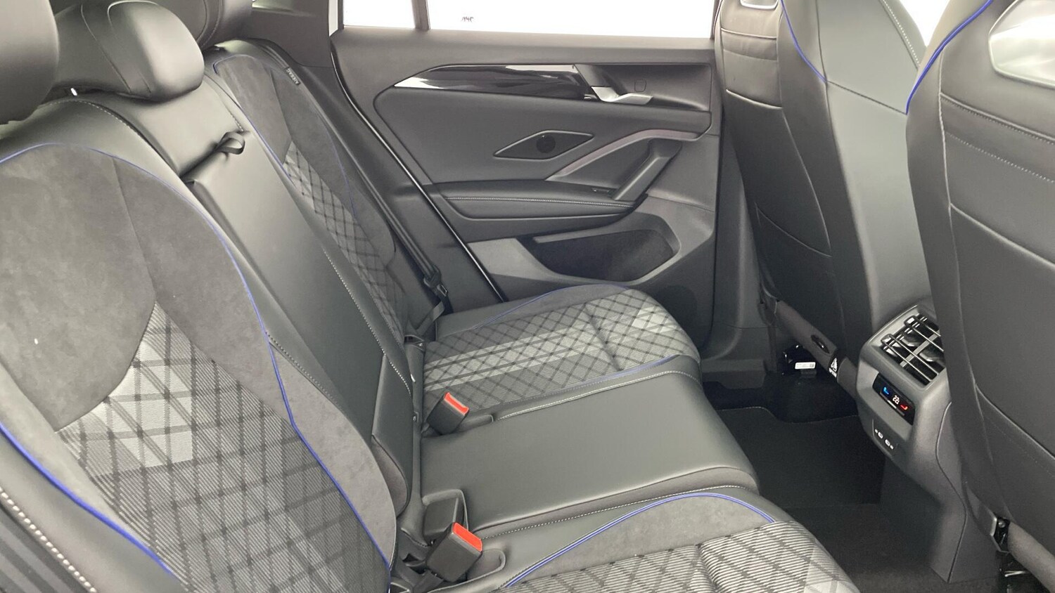 Used Volkswagen Tiguan 2025 for sale - 77718163: Photo 33