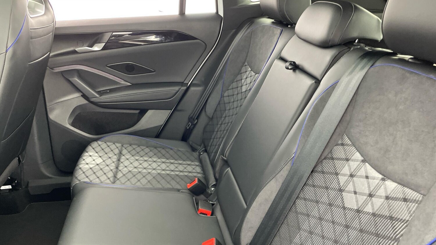 Used Volkswagen Tiguan 2025 for sale - 77718163: Photo 39