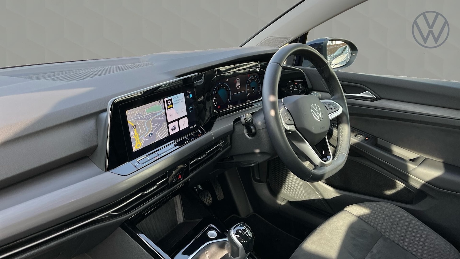 Used Volkswagen Golf 2023 for sale - 78078251: Photo 2