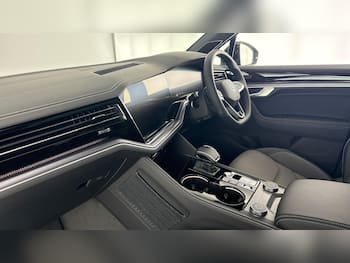 Used Volkswagen Touareg undefined for sale - 79631756: Photo