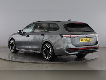 Used Volkswagen Passat 2025 for sale - 77506471: Photo