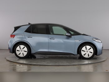 Used Volkswagen ID.3 2021 for sale - 77602220: Photo