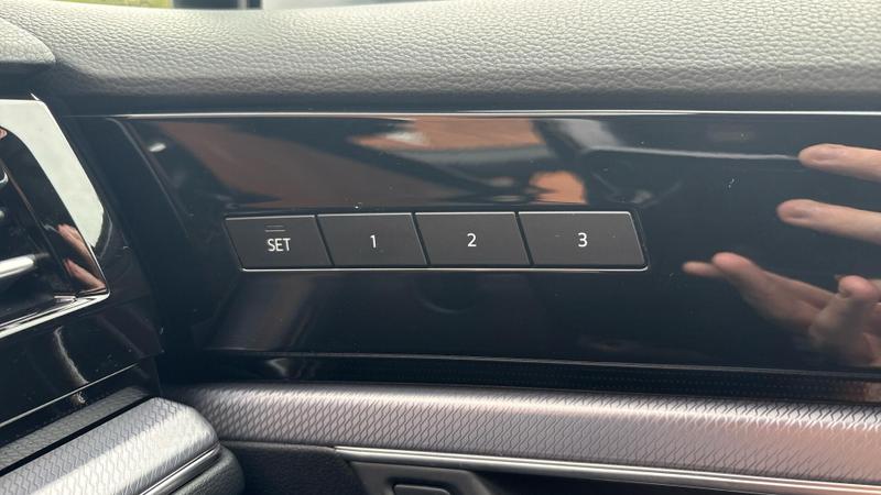 Used Volkswagen Touareg 2020 for sale - 76611304: Photo 15