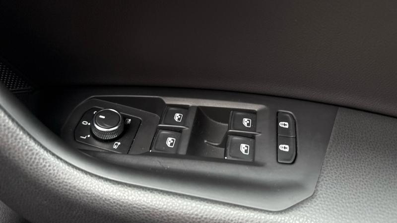 Used Volkswagen Touareg 2020 for sale - 76611304: Photo 16