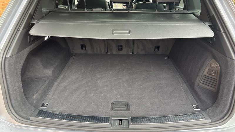 Used Volkswagen Touareg 2020 for sale - 76611304: Photo 27