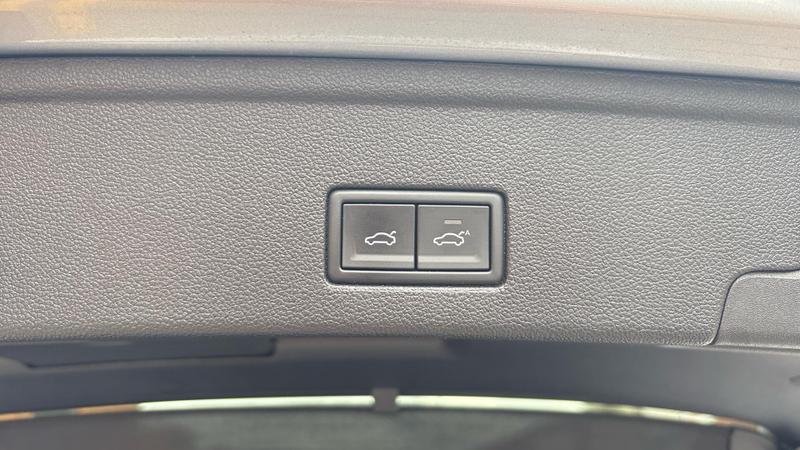 Used Volkswagen Touareg 2020 for sale - 76611304: Photo 29