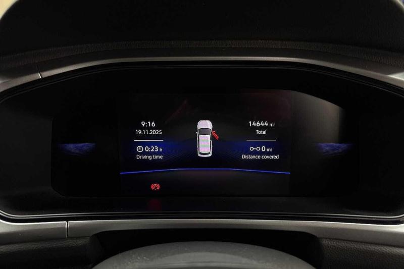 Used Volkswagen T-Roc 2025 for sale - 76706080: Photo 11