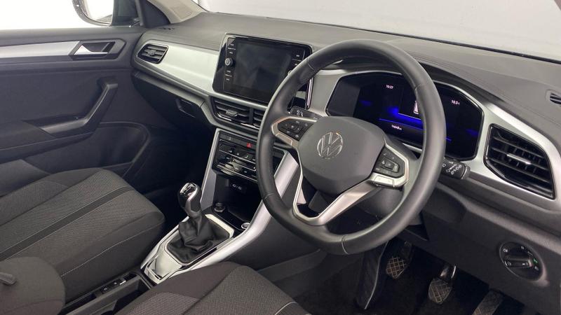 Used Volkswagen T-Roc 2025 for sale - 76706080: Photo 6