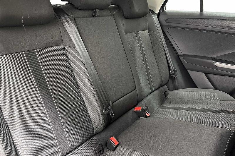 Used Volkswagen T-Roc 2025 for sale - 76706080: Photo 9