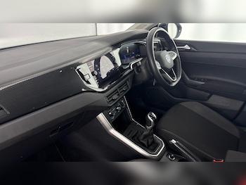 Used Volkswagen Taigo 2023 for sale - 77602428: Photo