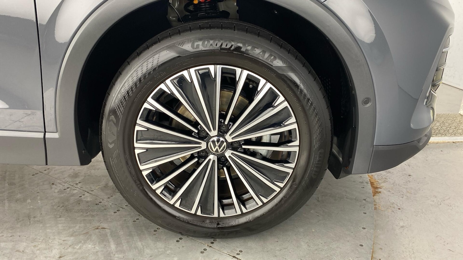 Used Volkswagen Tiguan 2025 for sale - 77506240: Photo 5