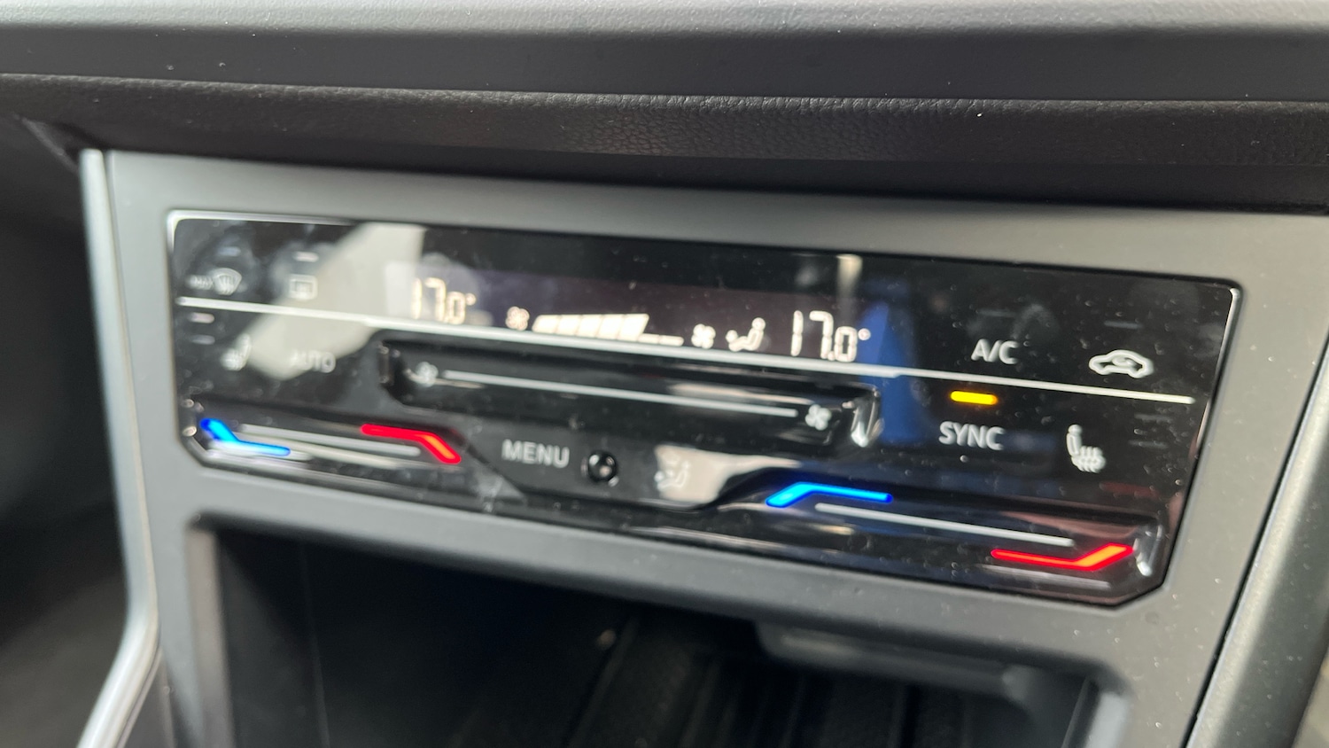 Used Volkswagen Taigo 2025 for sale - 77602473: Photo 18