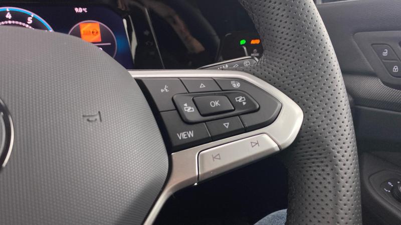 Used Volkswagen Golf 2025 for sale - 76706082: Photo 23