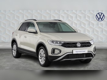 Volkswagen T-Roc feature image
