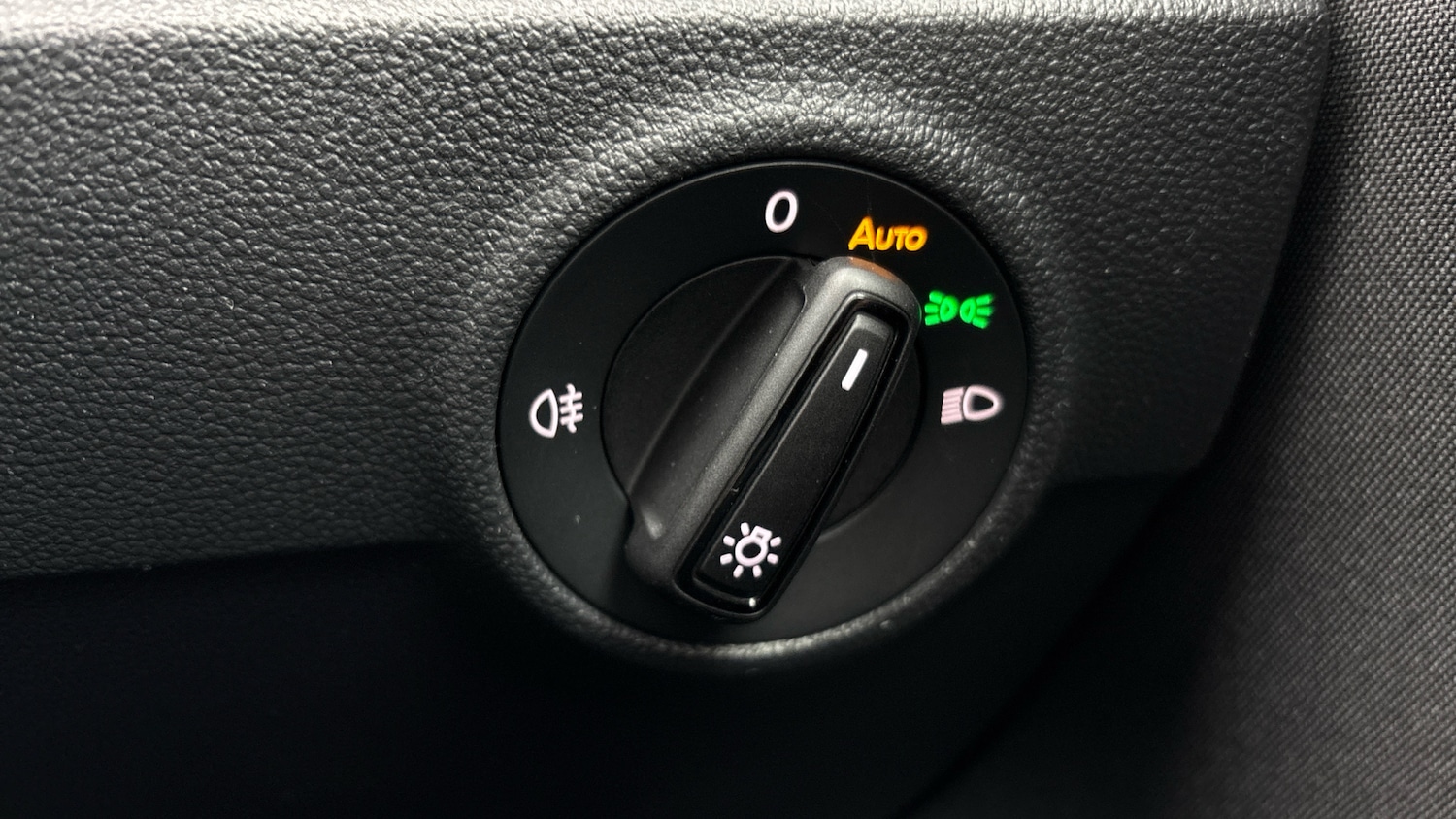 Used Volkswagen T-Roc 2026 for sale - 78202225: Photo 21